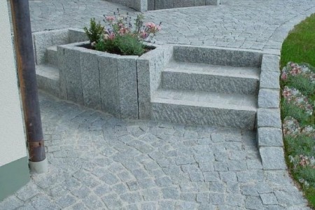 10714