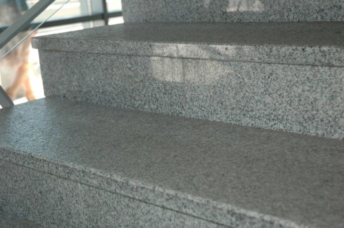 Prejsť na produkt Parapet granit Grey Leštený G603 150x33x2 cm