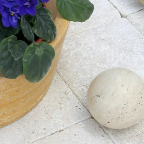 Prejsť na produkt Travertín super ľahký honovaný neplnený moderný tumbled 20,3x20,3x1,2 cm