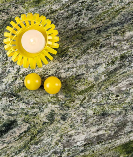 Prejsť na produkt Brazílska žula Verde Floresta 2cm leštená - doska