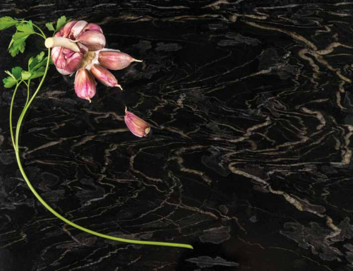 Prejsť na produkt Brazílska žula Cosmic Soft Leštička - doska 324x162x2 cm